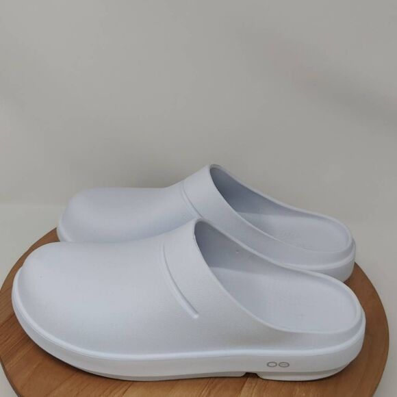 Oofos Oocloog Clogs Recovery Shoes- Mens- Size 10-White-Slip On-Comfort-Sandals - Picture 3 of 12